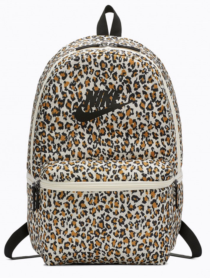 mochilas nike hombre beige